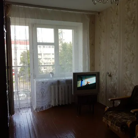 On Prospekt Nezavisimosti *
